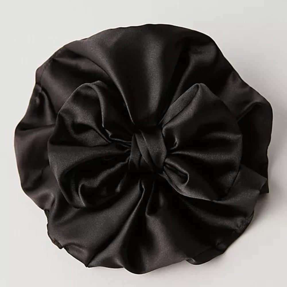 Free People Maria Bow Scrunchie in Black NWT